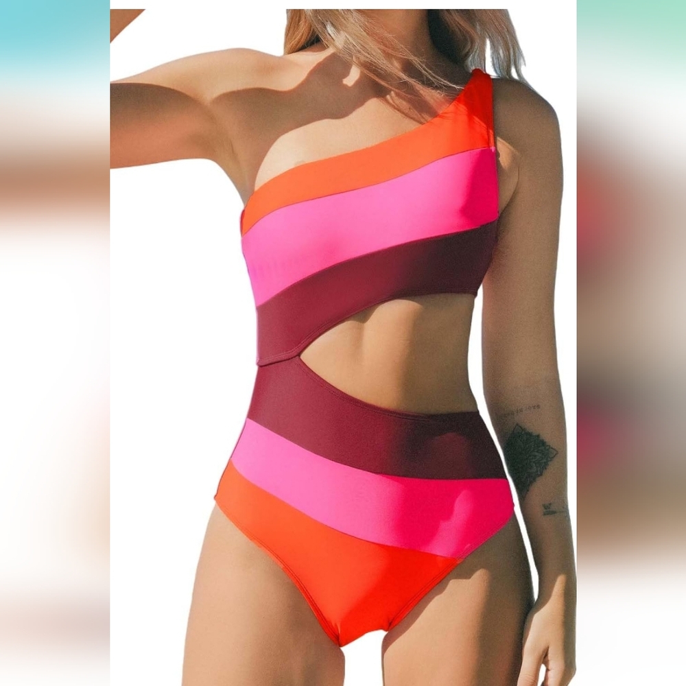 Nwt Size L Swimsuit